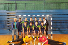 Gimnazijska nogometna ekipa do naslova gorenjskih prvakov