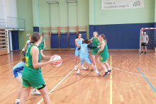 Košarkarska ekipa Gimnazije Škofja Loka osvojila 2. mesto na Gorenjskem